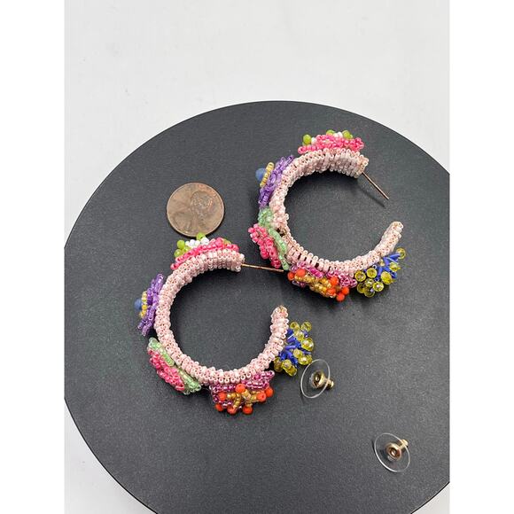 Mignonne Gavigan Designer Pink Lux Summer Beaded Pastel Flower Hoop Earring - Picture 10 of 11